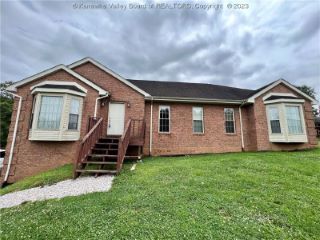 Foreclosed Home - List 100765397