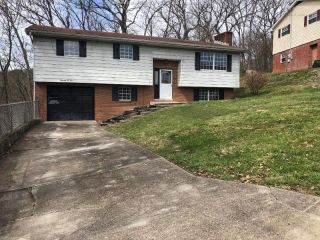 Foreclosed Home - 1405 Lyndale Drive, 25314