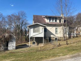 Foreclosed Home - 238 OAKWOOD RD, 25314