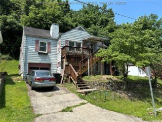Foreclosed Home - 929 WOODHAVEN DR, 25387