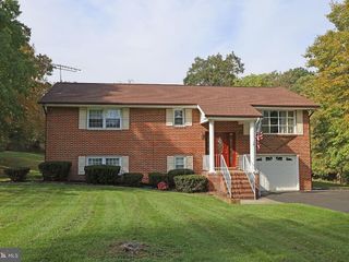 Foreclosed Home - 85 GREGORY DR, 25404
