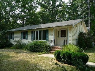 Foreclosed Home - 35 RYAN LN, 25411