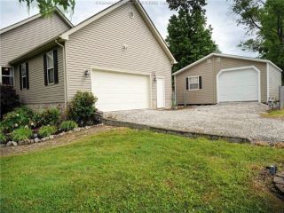 Foreclosed Home - 127 CHARLEYS CREEK RD, 25510