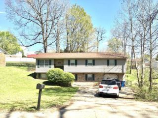 Foreclosed Home - 121 OAKWOOD RD, 25510