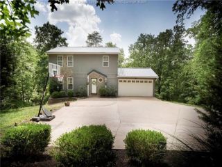 Foreclosed Home - 8 BEECHWOOD DR, 25526