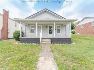 Foreclosed Home - 317 DUDDING AVE, 25526