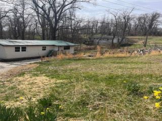 Foreclosed Home - 3685 MORROW RD, 25701