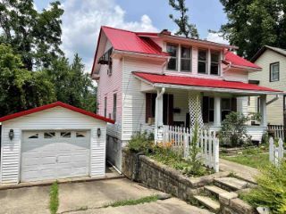 Foreclosed Home - 1808 KITE AVE, 25701