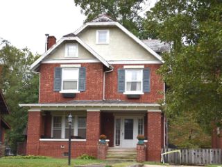 Foreclosed Home - 305 12TH AVE, 25701