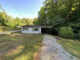 Foreclosed Home - 280 SAM COLLINS RD, 25702