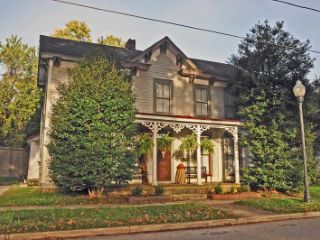 Foreclosed Home - 415 MAIN ST, 25702