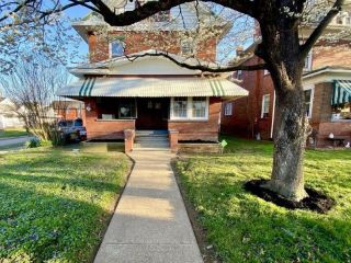 Foreclosed Home - 2747 EMMONS AVE, 25702