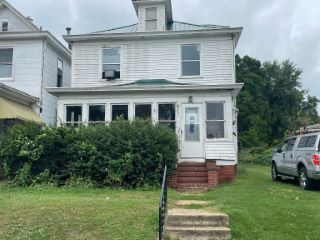 Foreclosed Home - 2331 9TH AVE, 25703