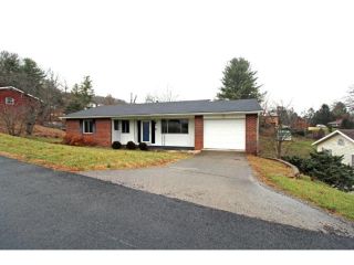 Foreclosed Home - 109 Westwood Ln, 25704