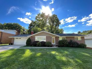 Foreclosed Home - 113 LARKSPUR DR, 25705