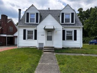 Foreclosed Home - 5826 E PEA RIDGE RD, 25705