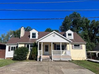 Foreclosed Home - 3059 WALLACE CIR, 25705