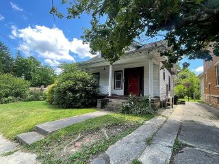 Foreclosed Home - 302 4TH ST, 25801
