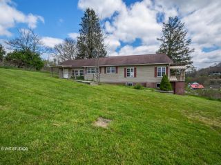 Foreclosed Home - 275 Coal Riv Rd, 25844