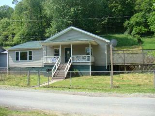 Foreclosed Home - 190 ORCHARD ROW RD, 25917