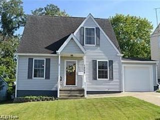 Foreclosed Home - 1208 COURTLAND RD, 26062
