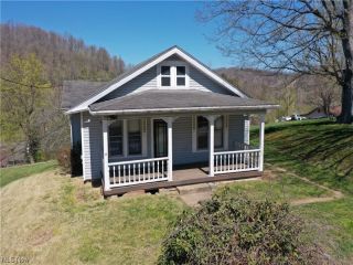 Foreclosed Home - 439 HIGH ST, 26147