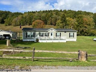 Foreclosed Home - 7498 LITTLE SAND RUN RD, 26201