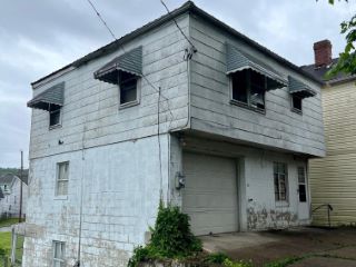 Foreclosed Home - 1707 1/2 HAMILL AVE, 26301