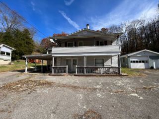 Foreclosed Home - 35 ELM ST, 26415
