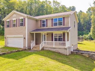 Foreclosed Home - 299 TUNNEL HILL RD, 26444