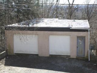 Foreclosed Home - 800 View Ave, 26554