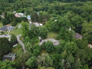 Foreclosed Home - 800 COUNTRY CLUB RD, 26554