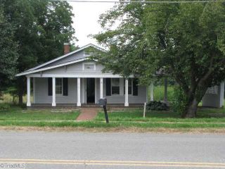 Foreclosed Home - 314 W MAIN ST, 27011