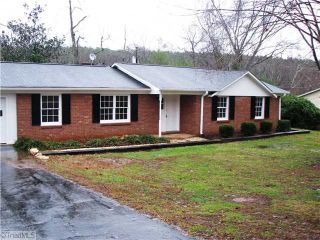 Foreclosed Home - 226 TURFWOOD LN, 27021