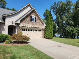 Foreclosed Home - 169 N LAKE LOUISE DR, 27028