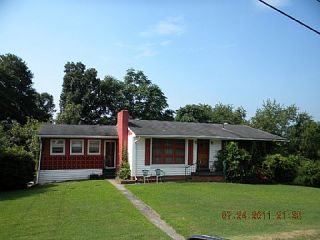 Foreclosed Home - 420 NELSON HILL RD, 27030