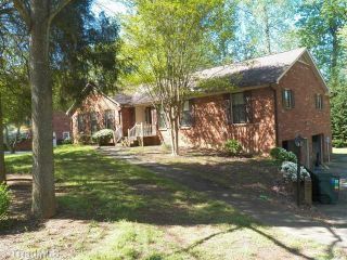Foreclosed Home - 2536 HUNTINGTON WOODS DR, 27103
