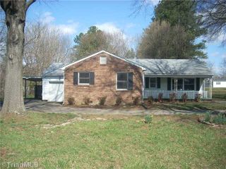 Foreclosed Home - 1639 W CLEMMONSVILLE RD, 27127