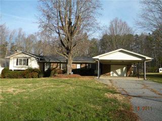 Foreclosed Home - 500 SPRINGWOOD RD, 27205