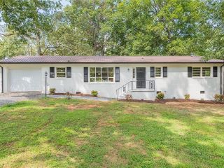 Foreclosed Home - 1120 OAKWOOD ACRES RD, 27205