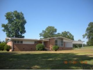 Foreclosed Home - 953 GREENWOOD DR, 27217