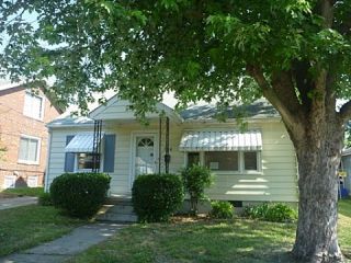 Foreclosed Home - 814 WASHINGTON ST, 27217
