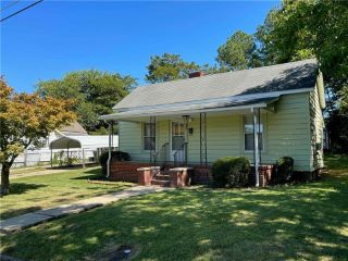Foreclosed Home - 125 JEFFERSON ST, 27217