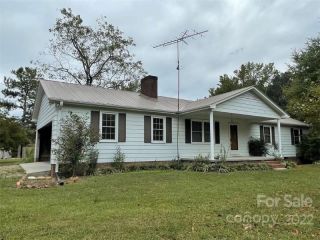 Foreclosed Home - 228 BROOKS LN, 27229