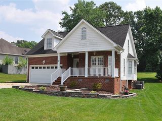 Foreclosed Home - 604 PEBBLE DR, 27249