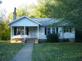 Foreclosed Home - 409 BANKS ST, 27253