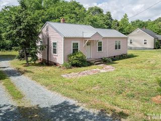 Foreclosed Home - 5932 CHURCH RD, 27253