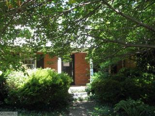 Foreclosed Home - 211 E PARKWAY AVE, 27262