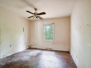 Foreclosed Home - 807 EASTCHESTER DR, 27262