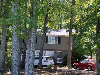 Foreclosed Home - 4021 KNOLLWOOD DR, 27263